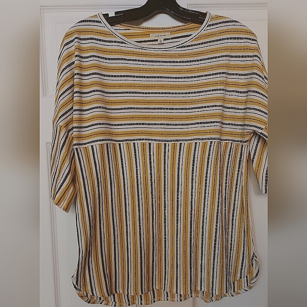 Coastal Casual Chic Max Studio Striped Top Short Sleeve Effortless Summer